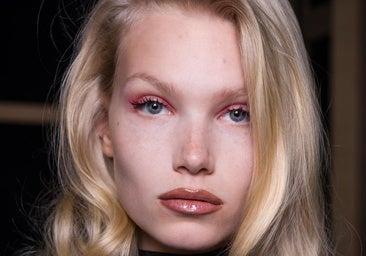 Estas sombras en barra me dan el look en 10 segundos cuando no tengo tiempo